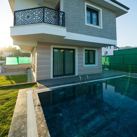 Efems Hotell Fethiye